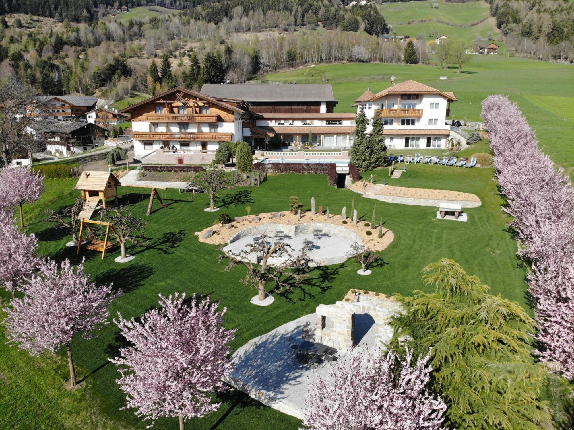 רודנגו Hotel Nussbaumerhof *** מראה חיצוני תמונה
