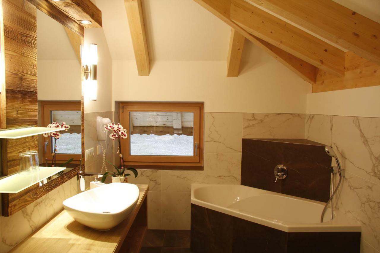 רודנגו Hotel Nussbaumerhof *** מראה חיצוני תמונה