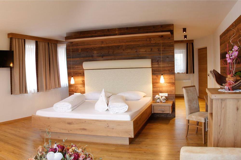 רודנגו Hotel Nussbaumerhof *** מראה חיצוני תמונה