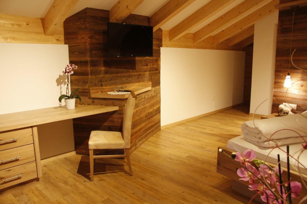 רודנגו Hotel Nussbaumerhof *** מראה חיצוני תמונה