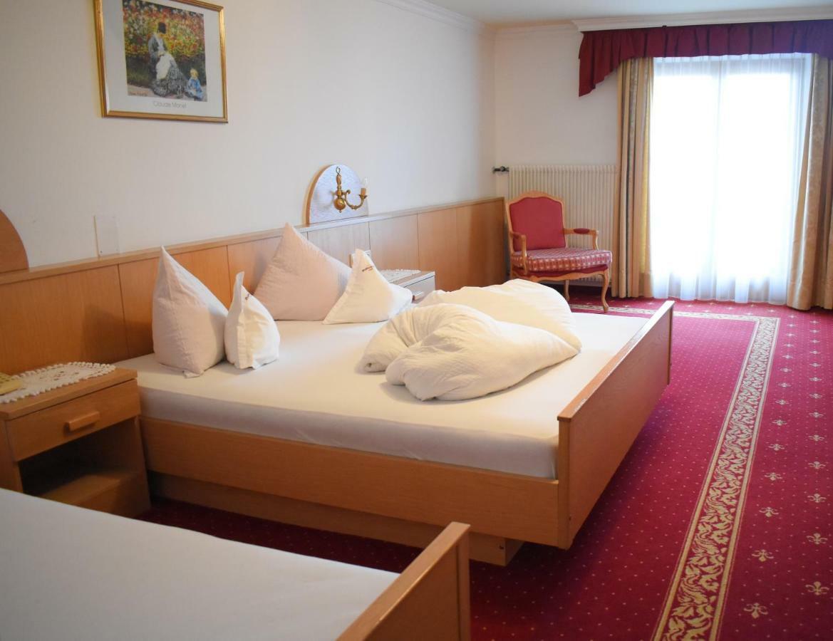 רודנגו Hotel Nussbaumerhof *** מראה חיצוני תמונה